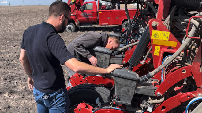 [Video] Precision Specialist Comes to the Rescue on First Day of Planting