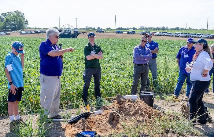 tour-at-flickner-farm.jpg